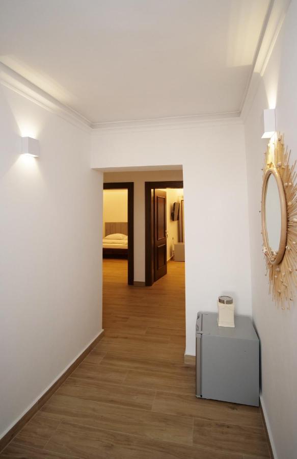 Vila Fatos Qama Berat Exterior foto