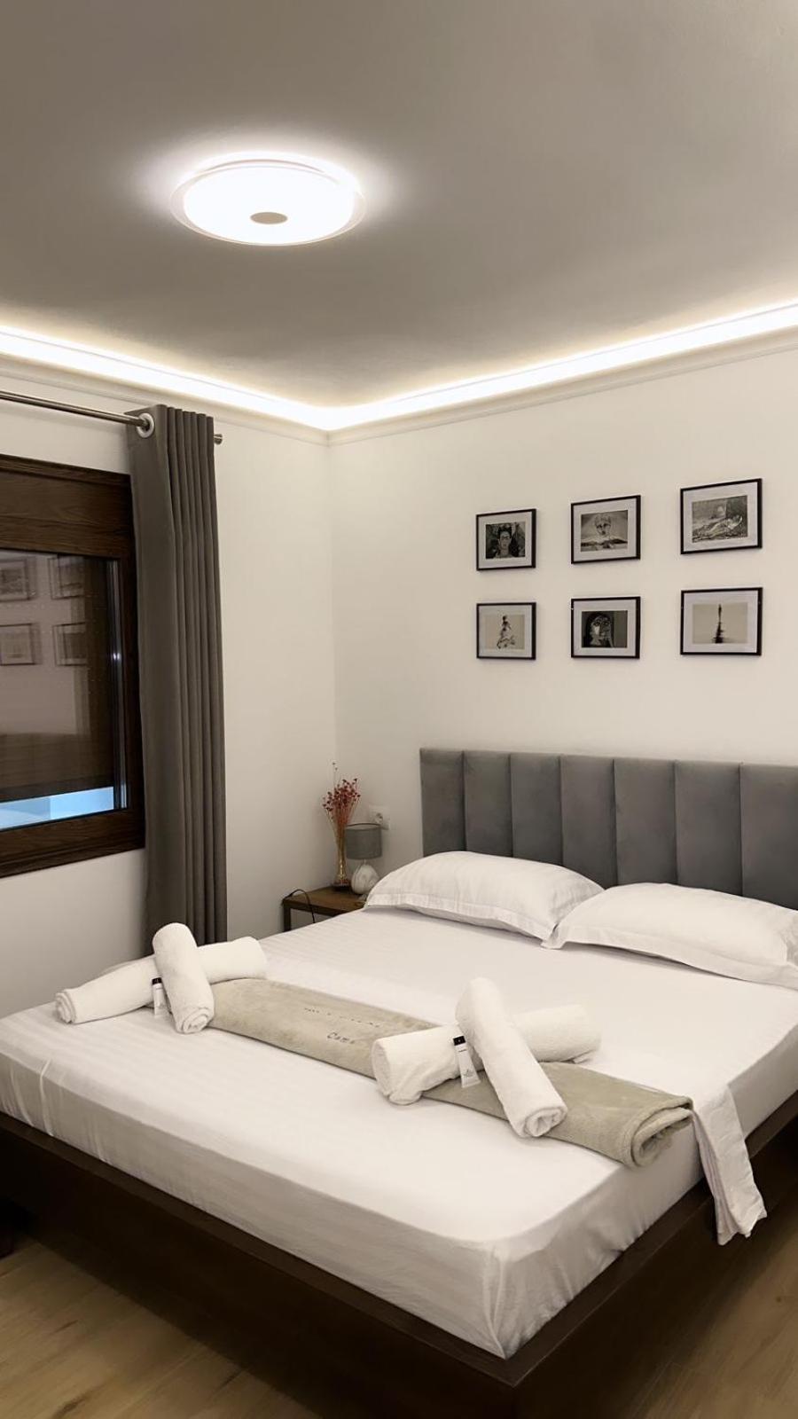Vila Fatos Qama Berat Exterior foto